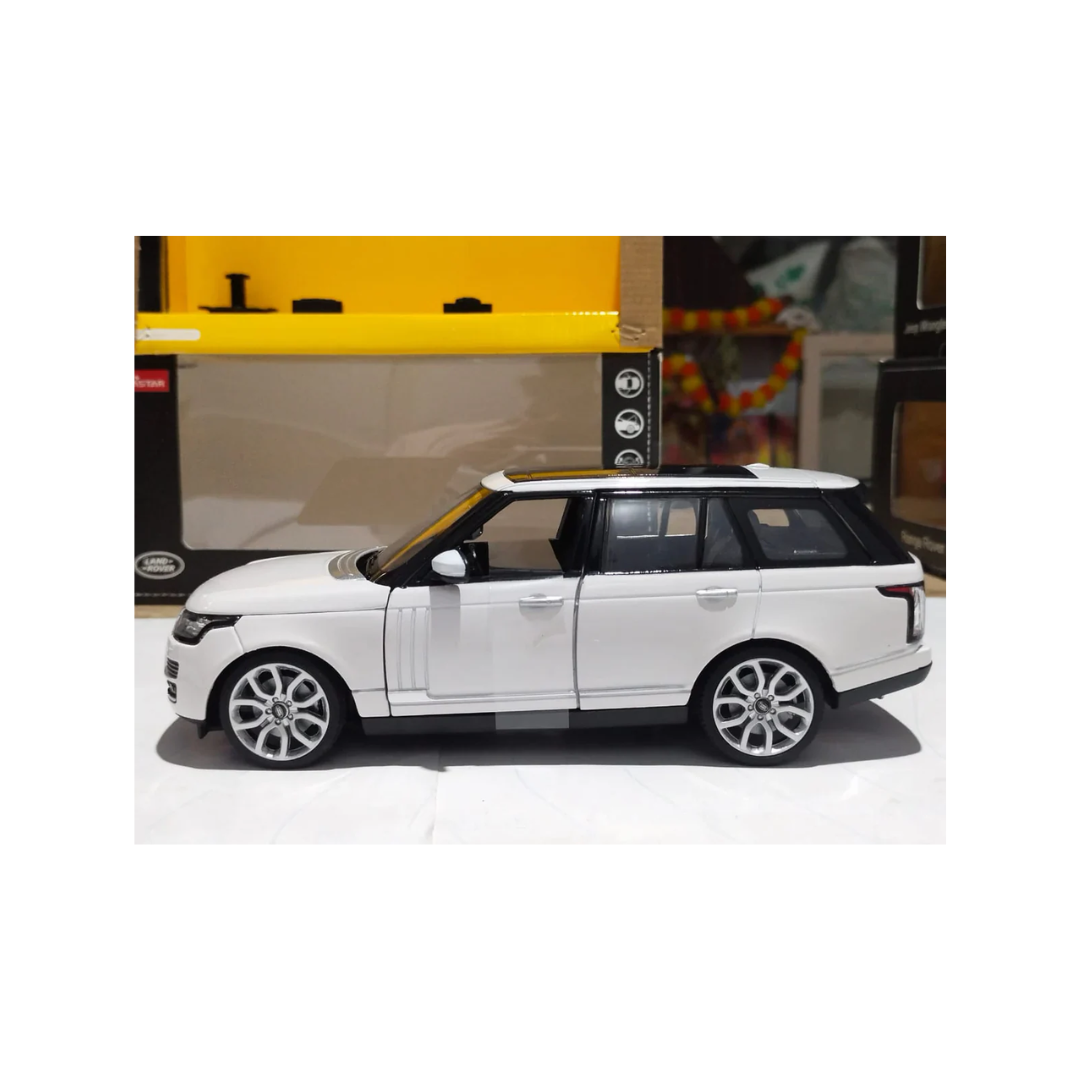 Range Rover 1:24 Scale Die-Cast Model Car (White)