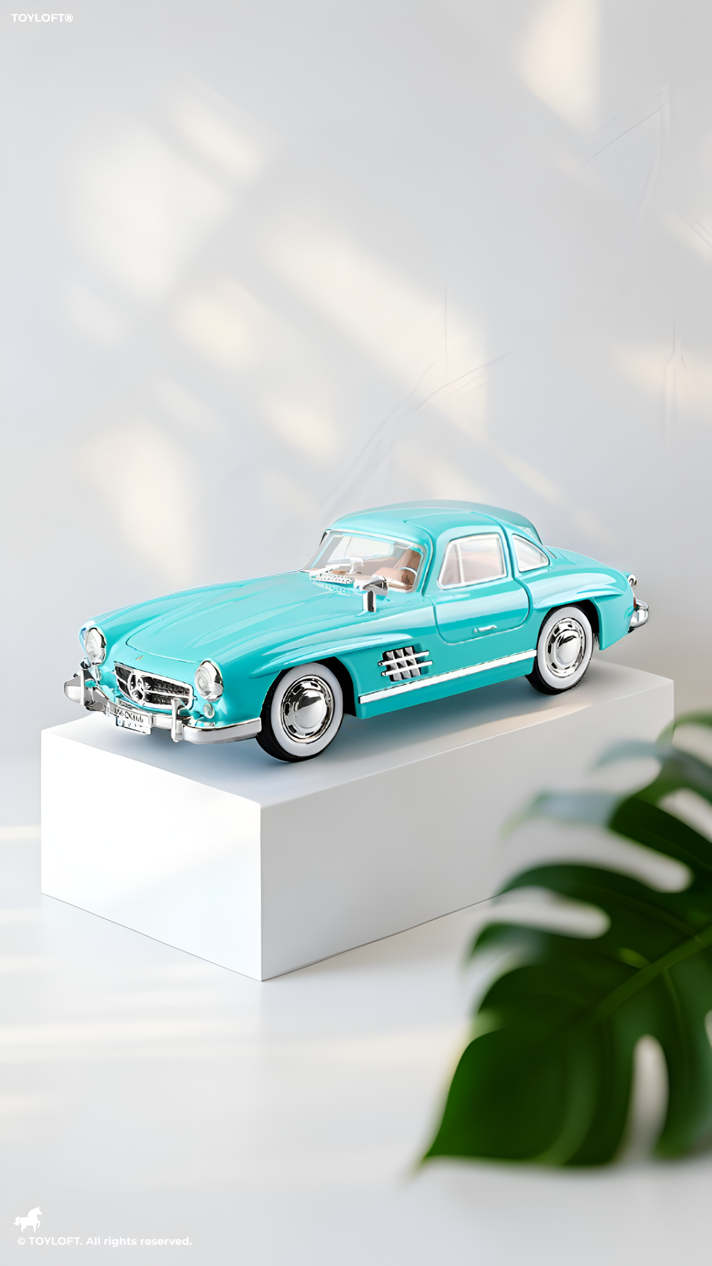 🚗 1:22 Classic Convertible Die-Cast Car – Light & Sound Model